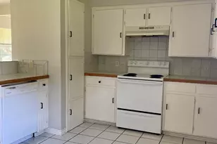 10025 Quail Run, Tyler, TX 75709 - Photo 6