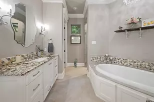 4002 Shadow Ridge Ln, Longview, TX 75605 - Photo 14