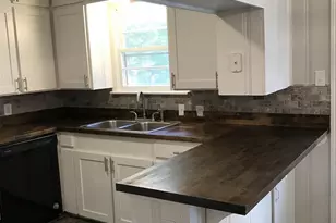 2010 S Boldt, Tyler, TX 75701 - Photo 6