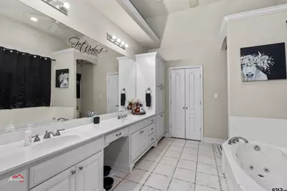 19640 Dove Ridge, Lindale, TX 75771 - Photo 18