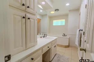 903 David Dr, Palestine, TX 75803 - Photo 26