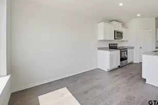 1948 Freeman St, Tyler, TX 75704 - Photo 10