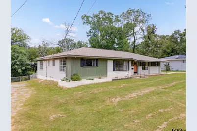 137 Gardner Dr, Palestine, TX 75803 - Photo 28