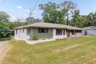 137 Gardner Dr, Palestine, TX 75803 - Photo 28