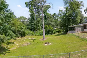 137 Gardner Dr, Palestine, TX 75803 - Photo 26