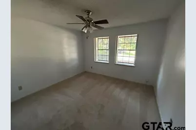 1006 Jeffrey Dr, Tyler, TX 75703 - Photo 10