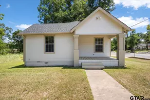 2007 N Palace, Tyler, TX 75702 - Photo 2