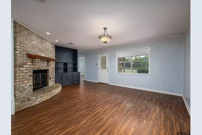 300 Robert E. Lee, Tyler, TX 75703 - Photo 8