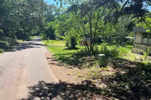 1736 County Rd 246 N, Tyler, TX 75705 - Photo 8