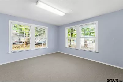 106 S College St, Lindale, TX 75771 - Photo 20