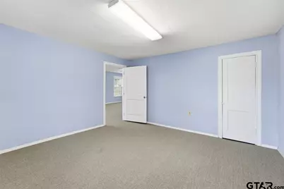 106 S College St, Lindale, TX 75771 - Photo 18