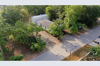 106 S College St, Lindale, TX 75771 - Photo 30