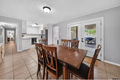2425 Live Oak St, Jacksonville, TX 75766 - Photo 8