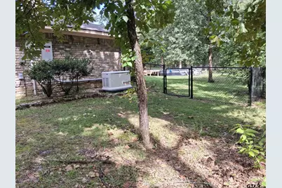 1325 Private Road 7905, Hawkins, TX 75765 - Photo 32