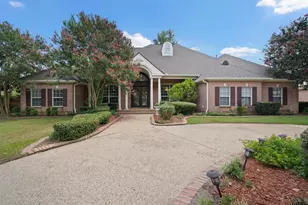 7402 Hollytree Dr, Tyler, TX 75703 - Photo 1