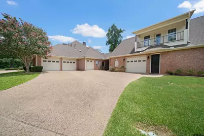 7402 Hollytree Dr, Tyler, TX 75703 - Photo 2