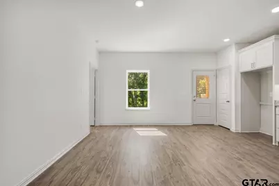 817 Boyd Ave, Tyler, TX 75701 - Photo 14