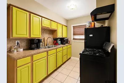 1414 N Summit Ave, Tyler, TX 75702 - Photo 8