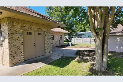 126 Cr 2337, Mineola, TX 75773 - Photo 24