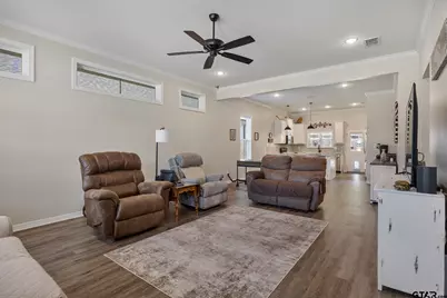 2728 Royal Village Way, Tyler, TX 75701 - Photo 4