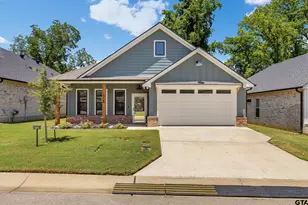 2728 Royal Vlg Wy, Tyler, TX 75701 - Photo 2