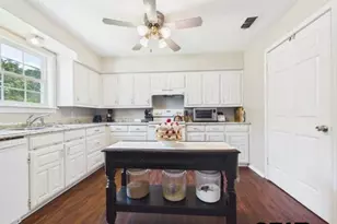 7574 St Hwy 64, Ben Wheeler, TX 75754 - Photo 10