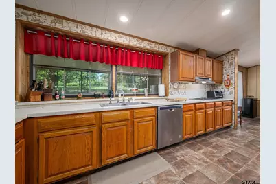 4942 Sunbird Dr, Chandler, TX 75758 - Photo 12