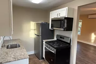629 S Palace Ave, Tyler, TX 75702 - Photo 10