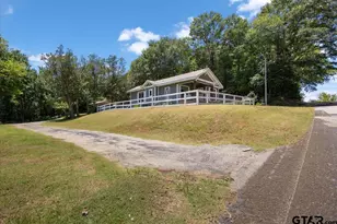 311 Johnson Rd, Winona, TX 75792 - Photo 2