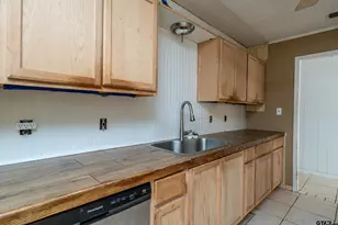 500 W Myrtle St, Winnsboro, TX 75494 - Photo 8