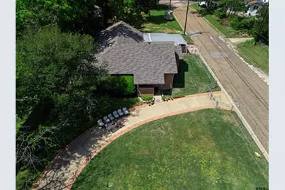 500 W Marshall, Gladewater, TX 75647 - Photo 8