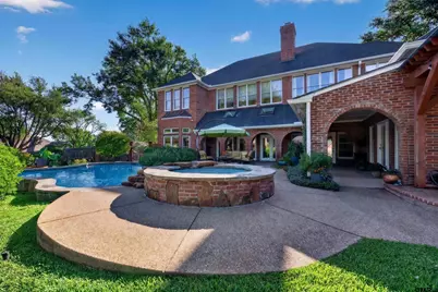 6401 Hollytree Circle, Tyler, TX 75703 - Photo 32