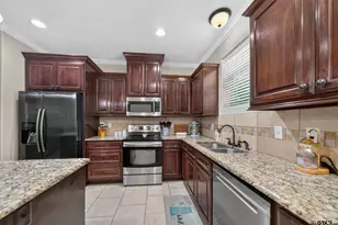 19110 Pinedale Cir, Flint, TX 75762 - Photo 8