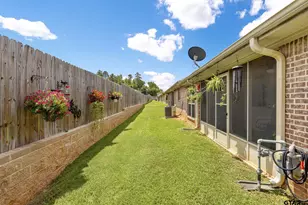 421 W Cumberland Rd, Tyler, TX 75703 - Photo 26