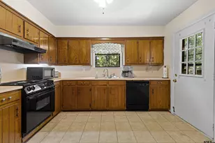 6339 Lakewood Dr, Gilmer, TX 75645 - Photo 14
