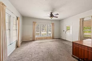 211 S Olive, Grapeland, TX 75844 - Photo 10