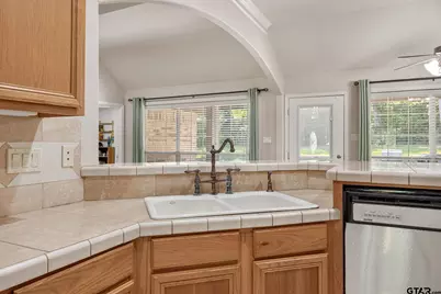 23610 Greenway Dr, Bullard, TX 75757 - Photo 20