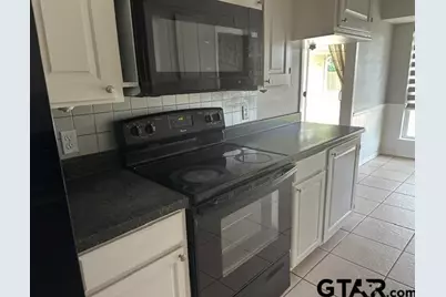 5009 Vicksburg St, Tyler, TX 75703 - Photo 10