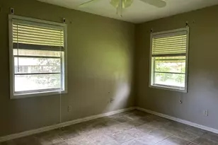 201 Shamrock Dr, Palestine, TX 75803 - Photo 6