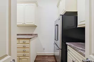 2030 Equestrian Ln, Tyler, TX 75703 - Photo 14