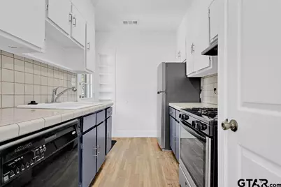 831 W Houston Street, Tyler, TX 75702 - Photo 28
