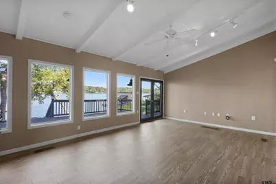 1907 East Lake, Gladewater, TX 75647 - Photo 10