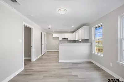 1010 N Grand, Tyler, TX 75702 - Photo 10