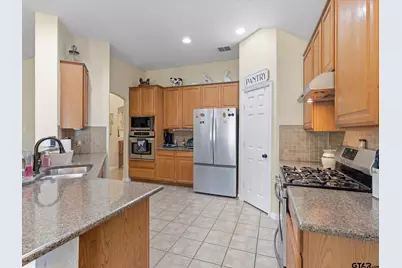 4601 Carlton Dr, Garland, TX 75043 - Photo 16