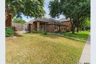 4601 Carlton Dr, Garland, TX 75043 - Photo 4