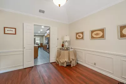 4913 Pine Knoll, Tyler, TX 75703 - Photo 10