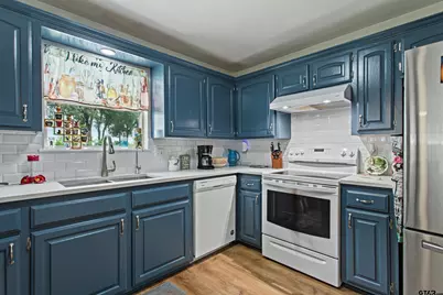 288 County Road 3133, Jacksonville, TX 75766 - Photo 10