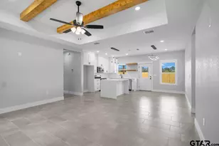 286 County Rd 4114, Jacksonville, TX 75766 - Photo 4