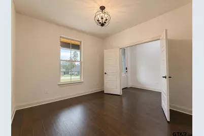 19356 Cedarpark Pl, Lindale, TX 75771 - Photo 8