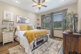 1408 Pine Wilderness Dr, Queen City, TX 75572 - Photo 2